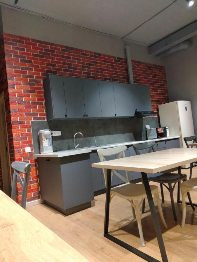 Hostel Bro Astana Экстерьер фото